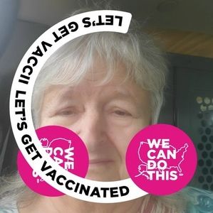 Meet your Posher, Carolyn